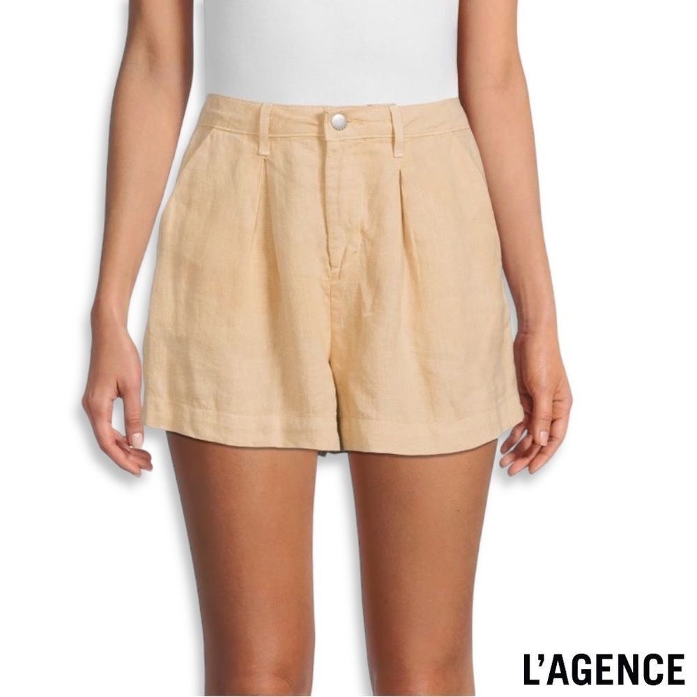 L’agence **Nwt** Zahari High Rise Pleated Short In Sand